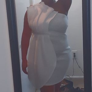 Brand new white polyester minidress XL